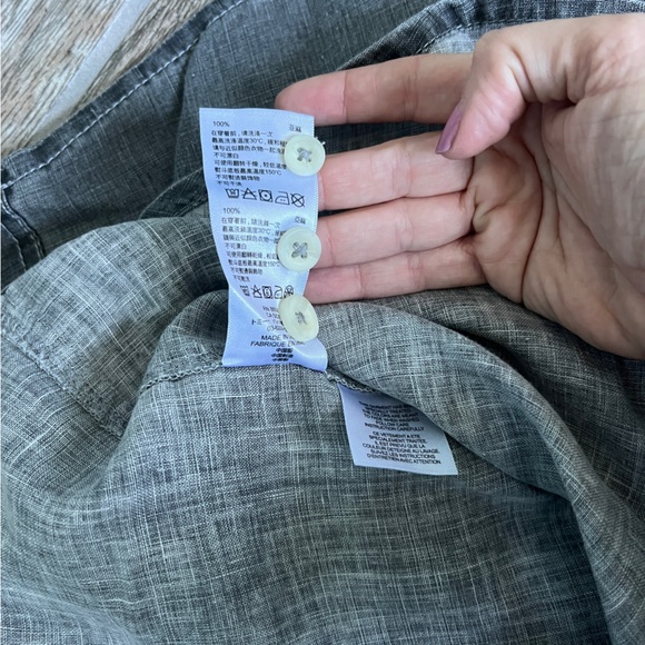 Tommy Bahama 100% Linen Men’s Medium Long Sleeved Button Down Shirt, Gray - Picture 6 of 9